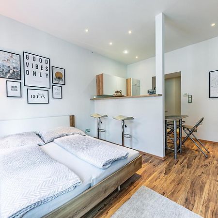 Cozy + Trendy By Jr City Apartments Vienna Exterior photo