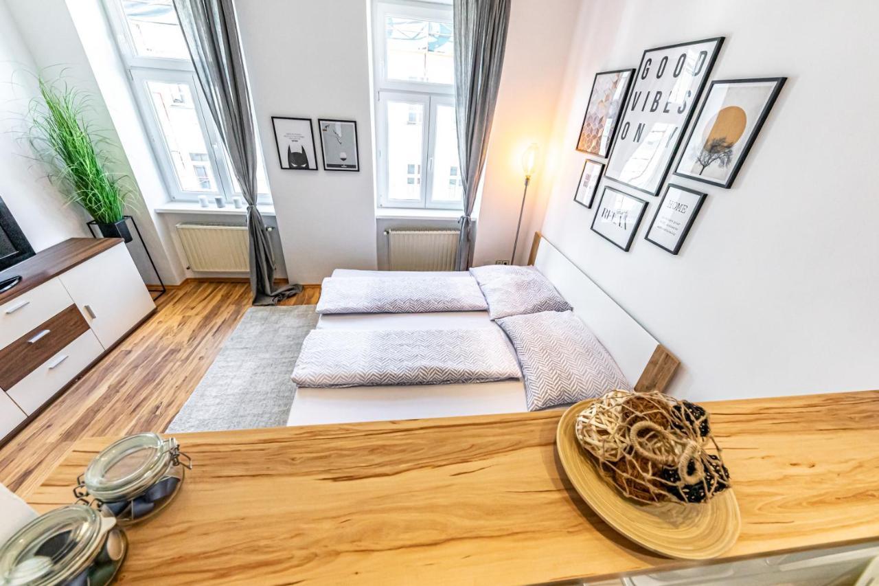 Cozy + Trendy By Jr City Apartments Vienna Exterior photo